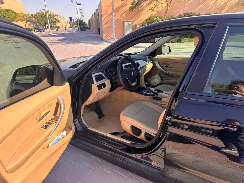 BMW 3-Series 318i 2019 GCC Specs - Image 6