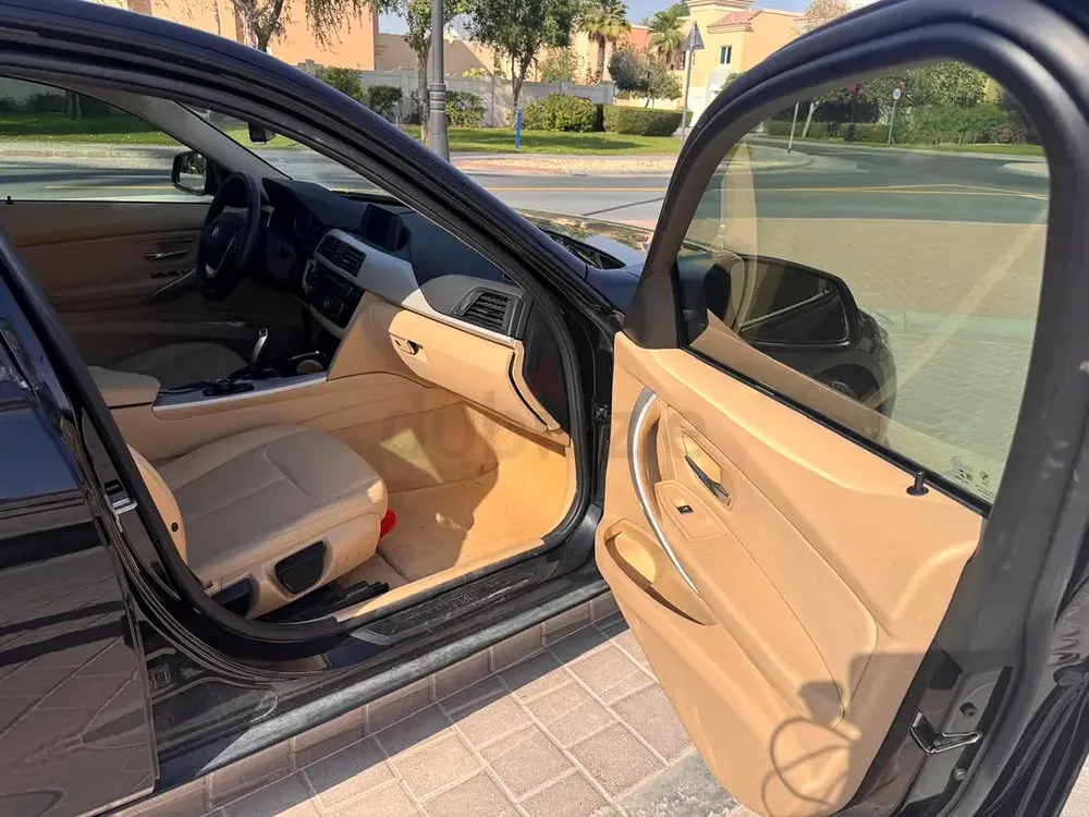 BMW 3-Series 318i 2019 GCC Specs - Image 7