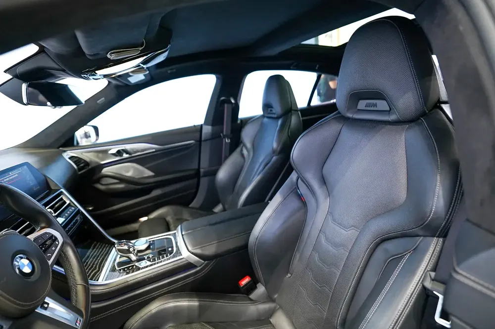 CARBON INTERIOR | CARBON EXTERIOR | SUNROOF | GCC | M850I GRAN COUPE - Image 9