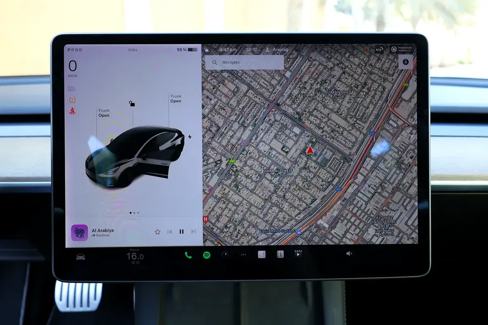 TESLA MODEL 3 PERFORMANCE - GCC SPECS - UNDER WARRANTY - FULL SERVICE HISTORY - ACCIDENT FREE - - Image 16