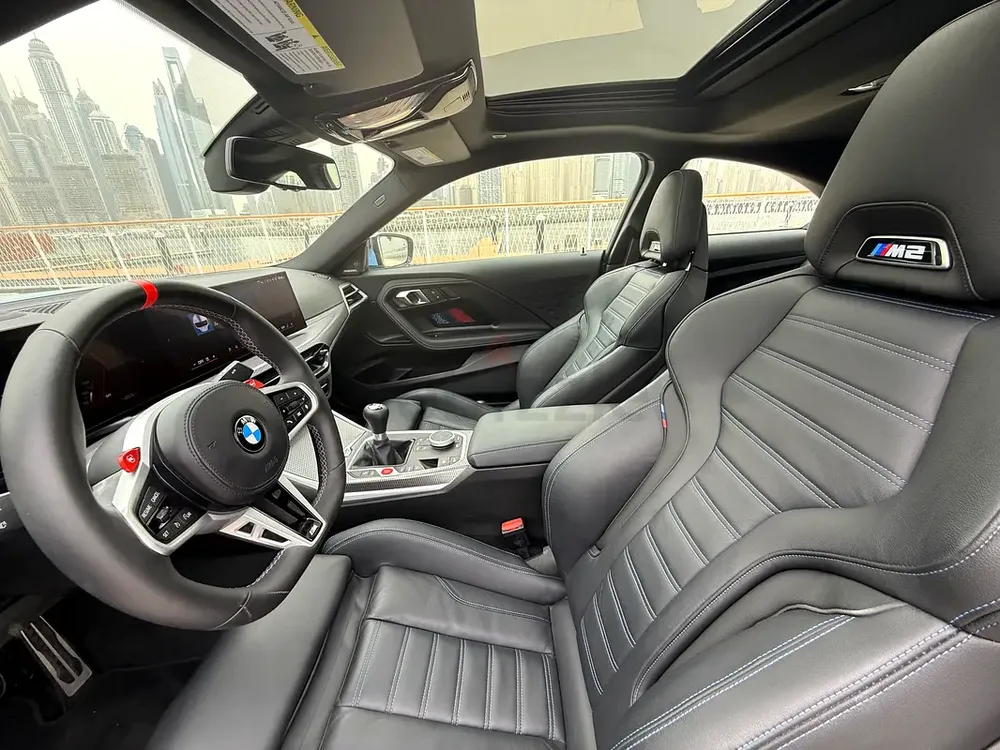 Bmw M2 2025 - Image 8