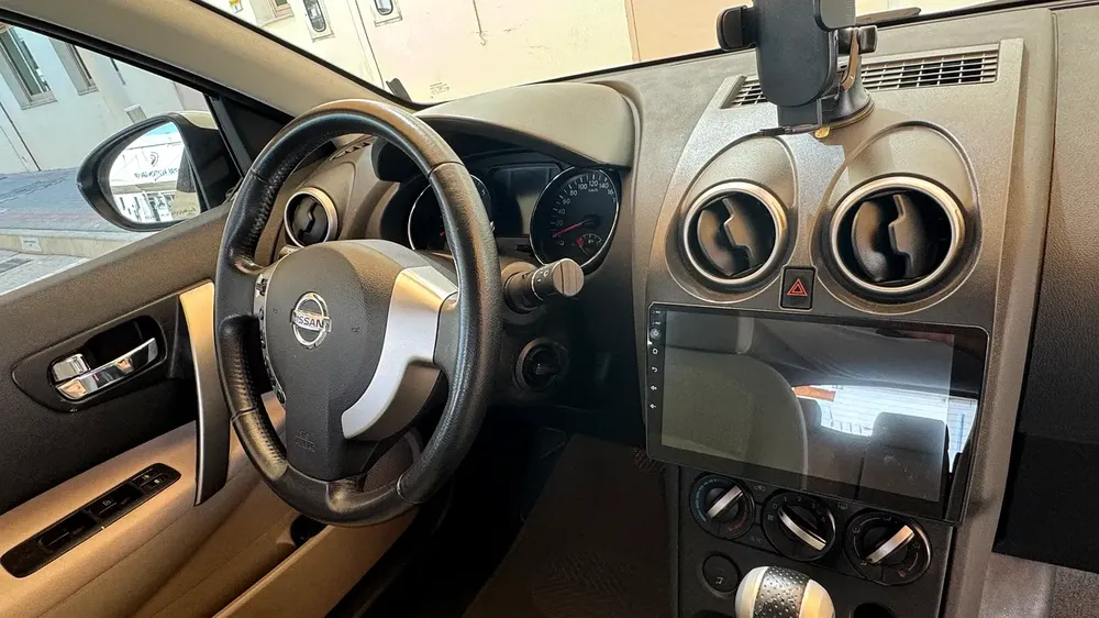 Nissan Qashqai 2014 SE GCC Specs - Image 5