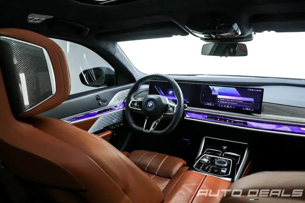 2023 BMW i7 X Drive 60 | GCC Specs | Under Warranty | Service Contract | Excellent Condition - Image 11
