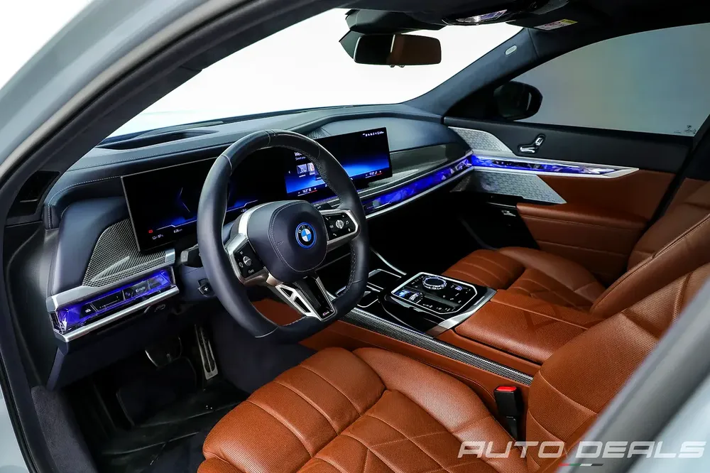 2023 BMW i7 X Drive 60 | GCC Specs | Under Warranty | Service Contract | Excellent Condition - Image 13