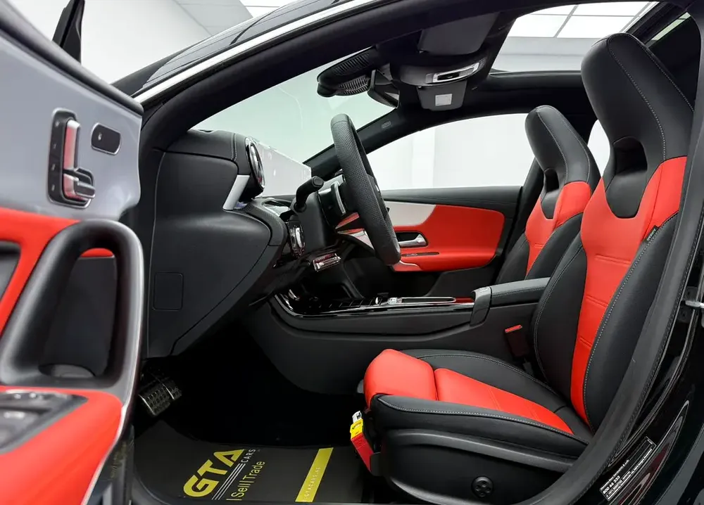 *Brand New* 2025 Mercedes-Benz CLA200 AMG Premium, 2030 Mercedes Warranty, Delivery Kms, GCC - Image 8
