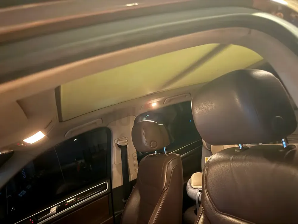 Volkswagen Touareg Highline 2013 GCC Specs - Image 8