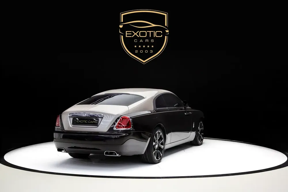 4 BUTTONS | TWO TONE INTERIOR | STARLIGHT | WRAITH - Image 4