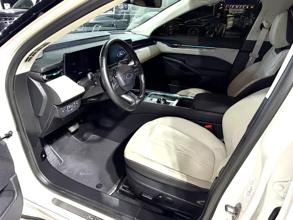 FORD TAURUS 2025 – GCC SPEC
AL TAYER MOTORS SERVICE  WARRANTY - Image 10