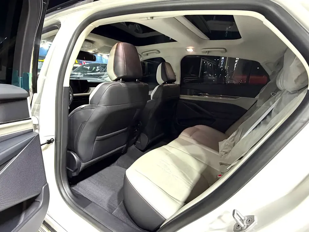 FORD TAURUS 2025 – GCC SPEC
AL TAYER MOTORS SERVICE  WARRANTY - Image 11