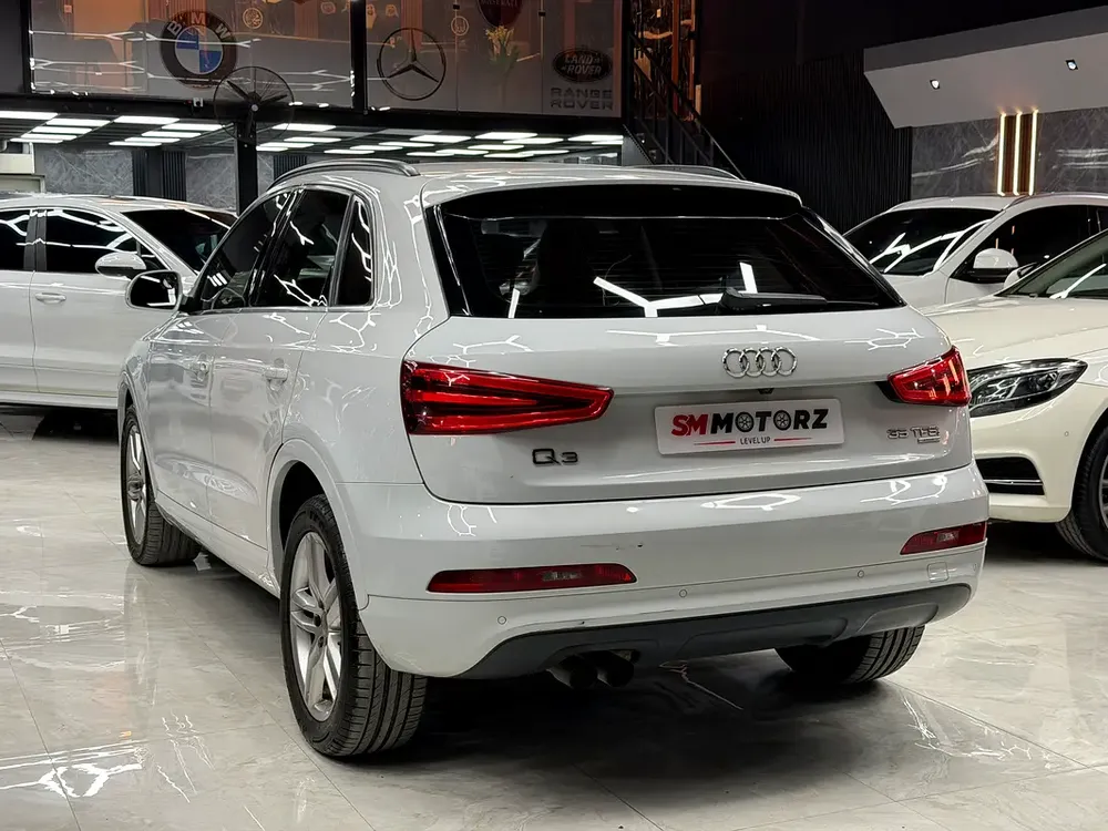 2015 AUDI Q3 S LINE 35TFSI FULLY LOADED WARRANTY AND FINANCE AVAILABLE - Image 5