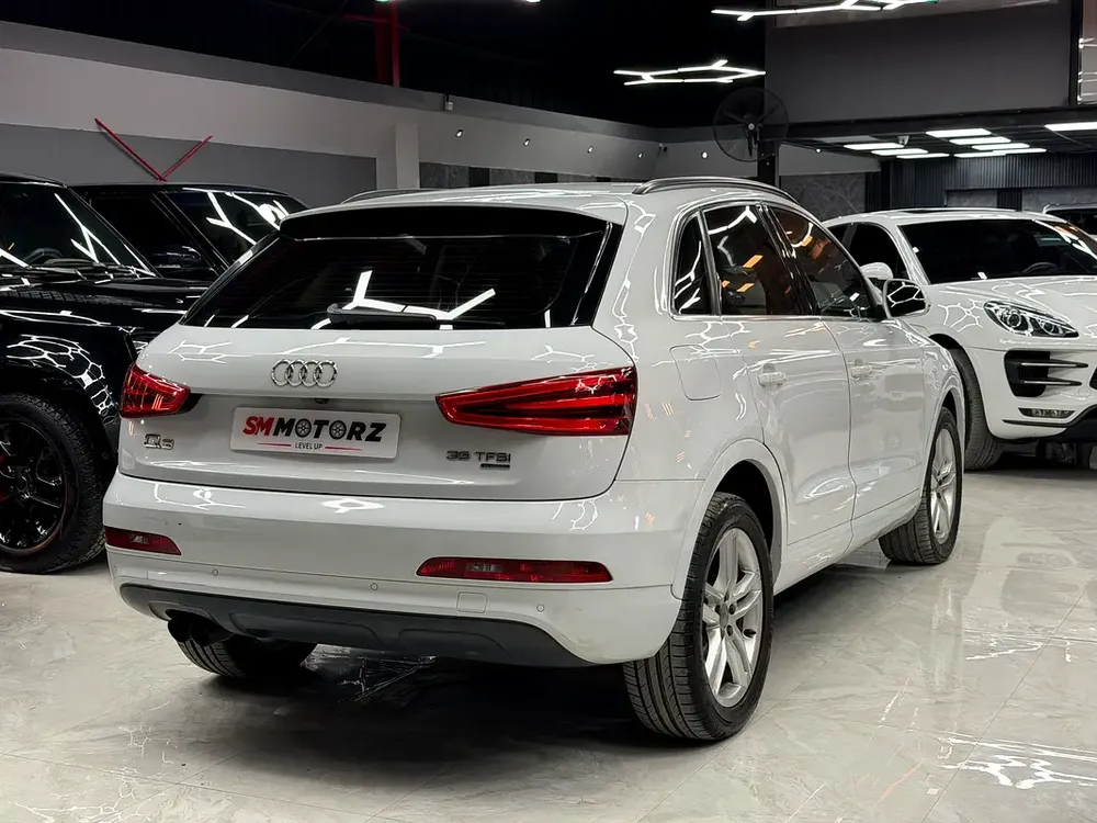 2015 AUDI Q3 S LINE 35TFSI FULLY LOADED WARRANTY AND FINANCE AVAILABLE - Image 6