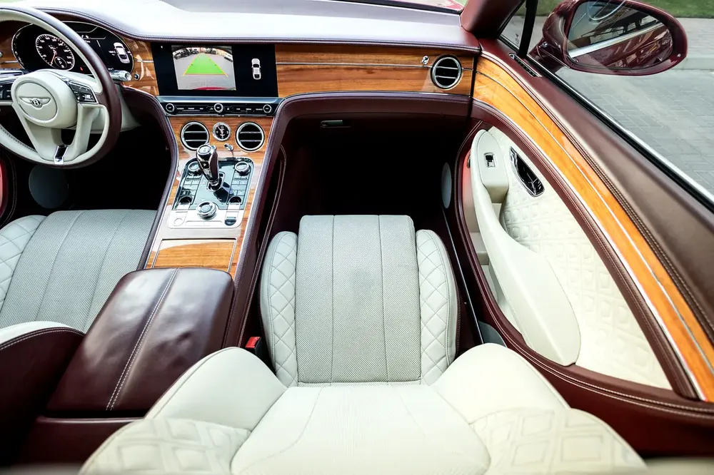 Bentley Continental GT W12 2019 GCC | Warranty - Image 15
