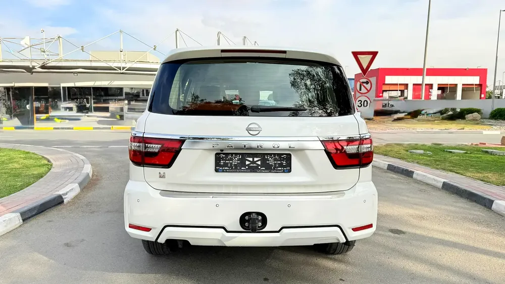 1 YR WARRANTY | GCC | 4.0L | AED 2583 PM - Image 6
