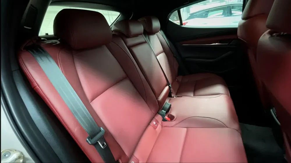 AED 1,348/month | Manufacturer Warranty | Service History | 30 Day Return | MAZDA 3 2025 - Image 10