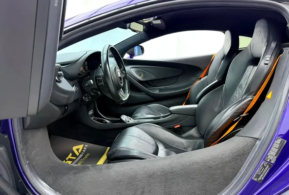 2019 McLaren 570 S, 2026 McLaren Warranty, 2027 McLaren Service Pack, Low km, GCC - Image 9