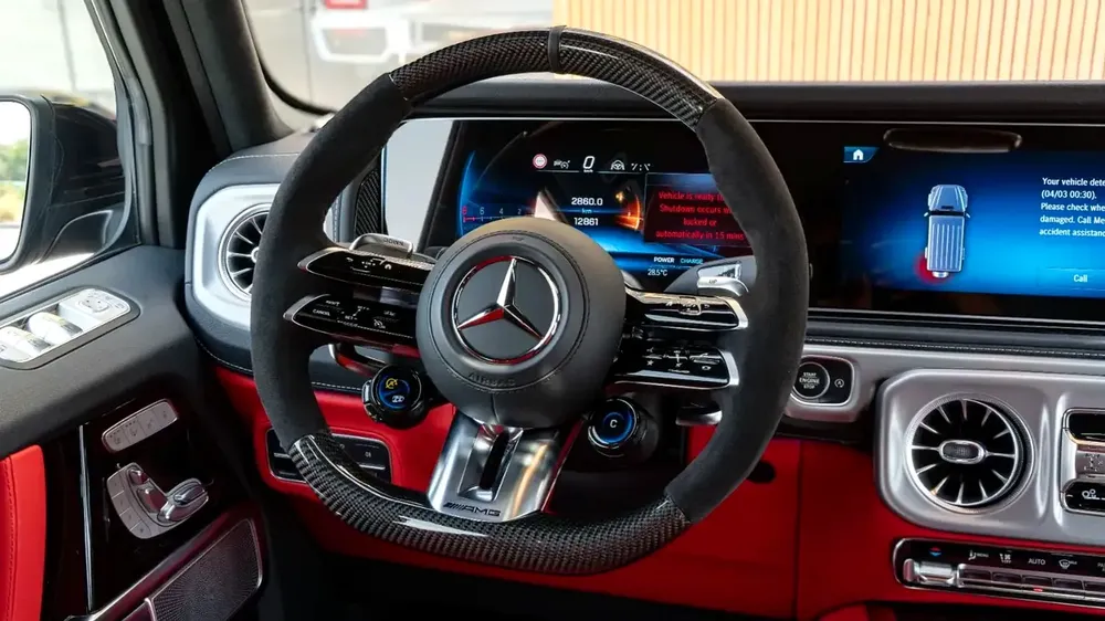 Mercedes-Benz G-Class 63 AMG 2025 - Image 12