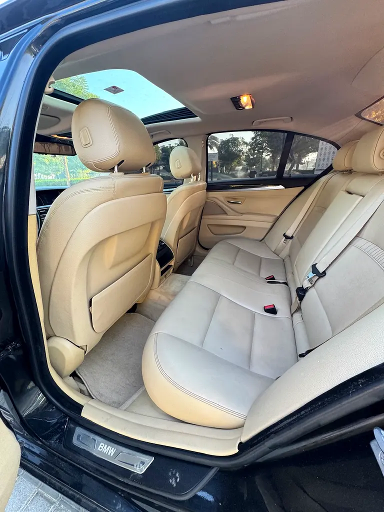 BMW 528i 2014 - Top of the line - Image 9