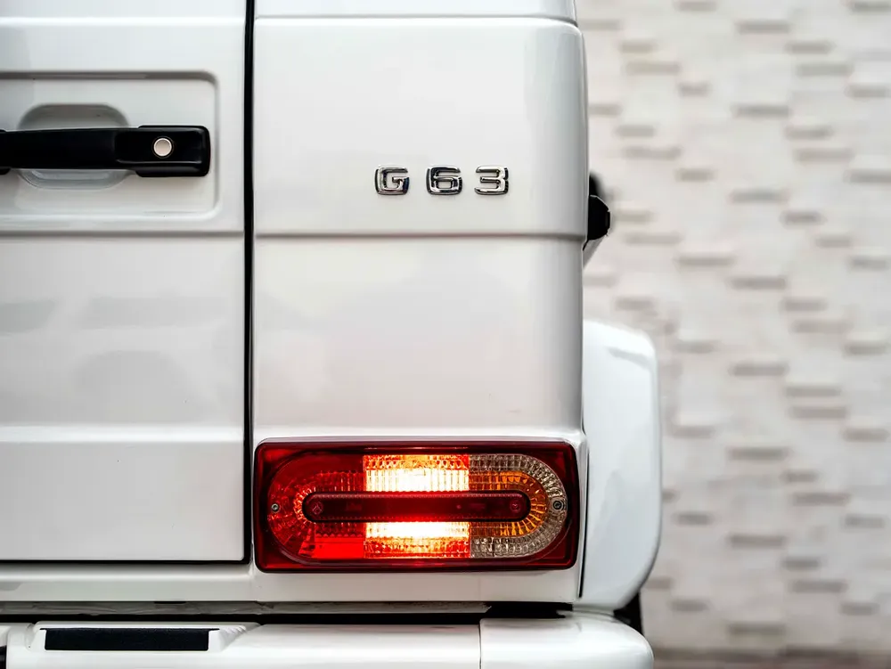0% DOWN PAYMENT | JANUARY FLASH-FREEZE | G63 FIRST EDITION | GCC SPEC - Image 7