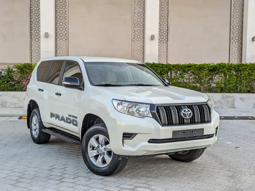TOYOTA PRADO 2023 V4 2.7L ORIGINAL PAINT ACCIDENT FREE IN EXCELLENT CONDITION - Image 18