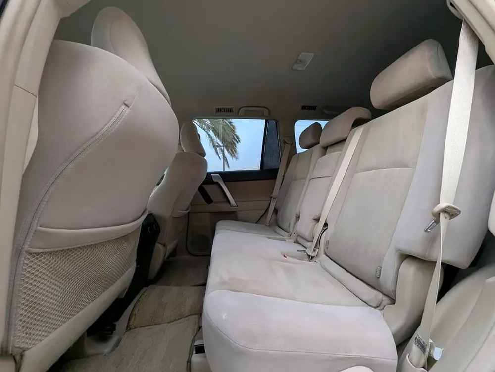 TOYOTA PRADO 2023 V4 2.7L ORIGINAL PAINT ACCIDENT FREE IN EXCELLENT CONDITION - Image 5