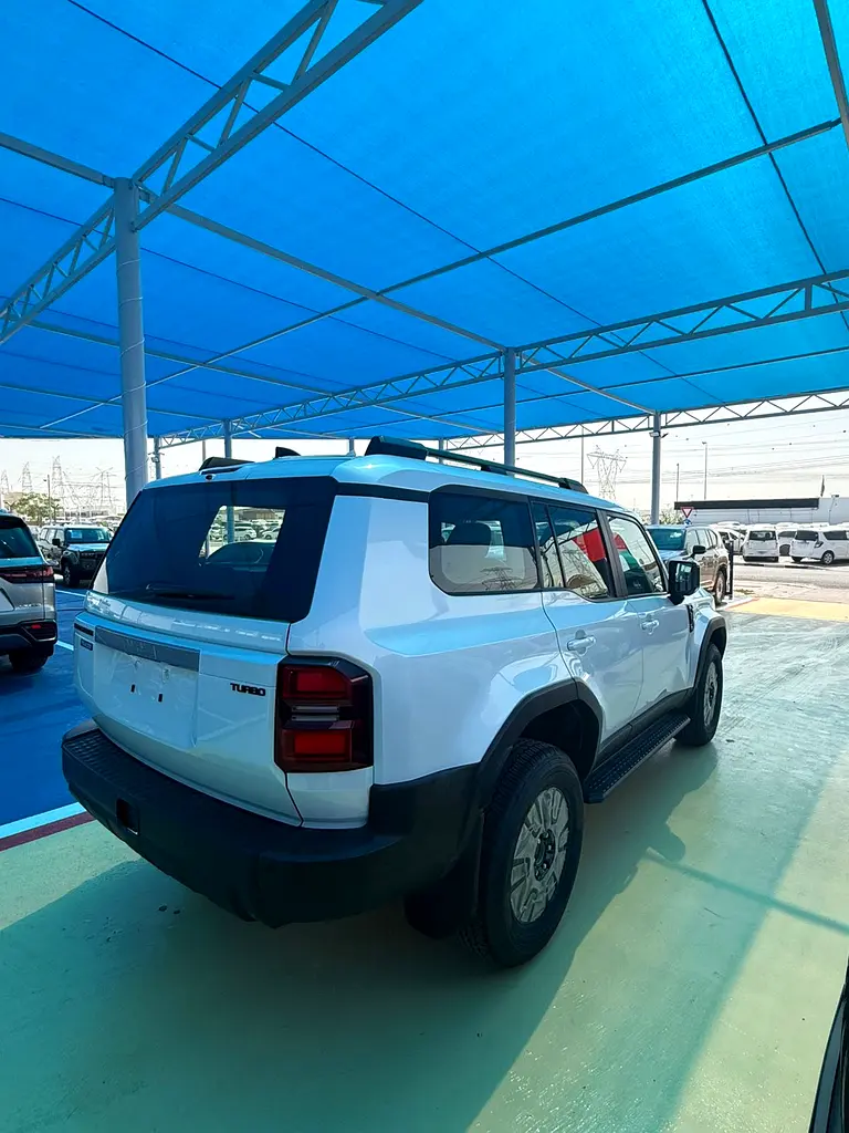 Toyota Prado 2026 GCC Specs Brand New - Image 5