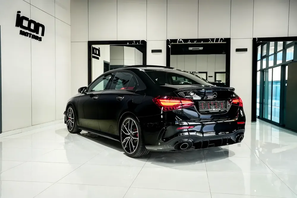 2024 Mercedes-Benz A-Class A 35 AMG - GCC Specs - Like New! - Image 17