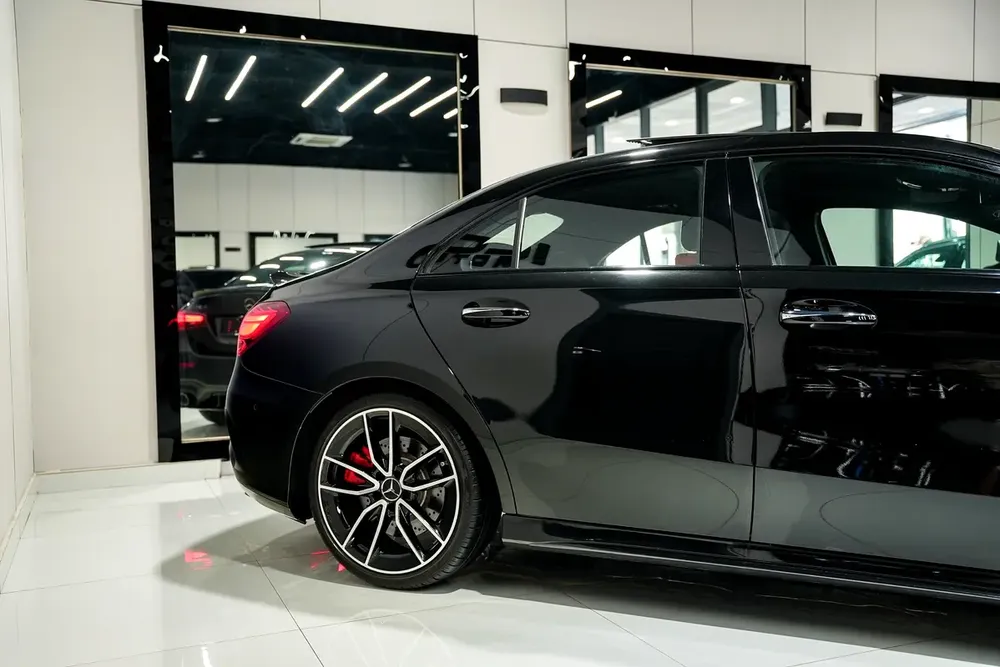 2024 Mercedes-Benz A-Class A 35 AMG - GCC Specs - Like New! - Image 19