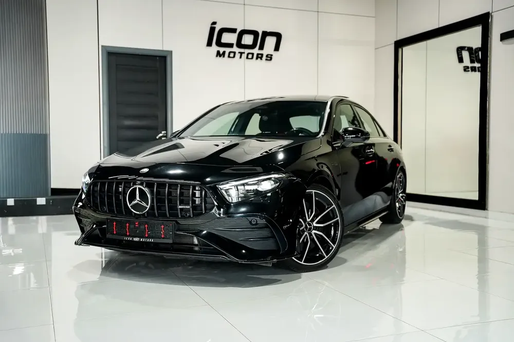 2024 Mercedes-Benz A-Class A 35 AMG - GCC Specs - Like New! - Image 5