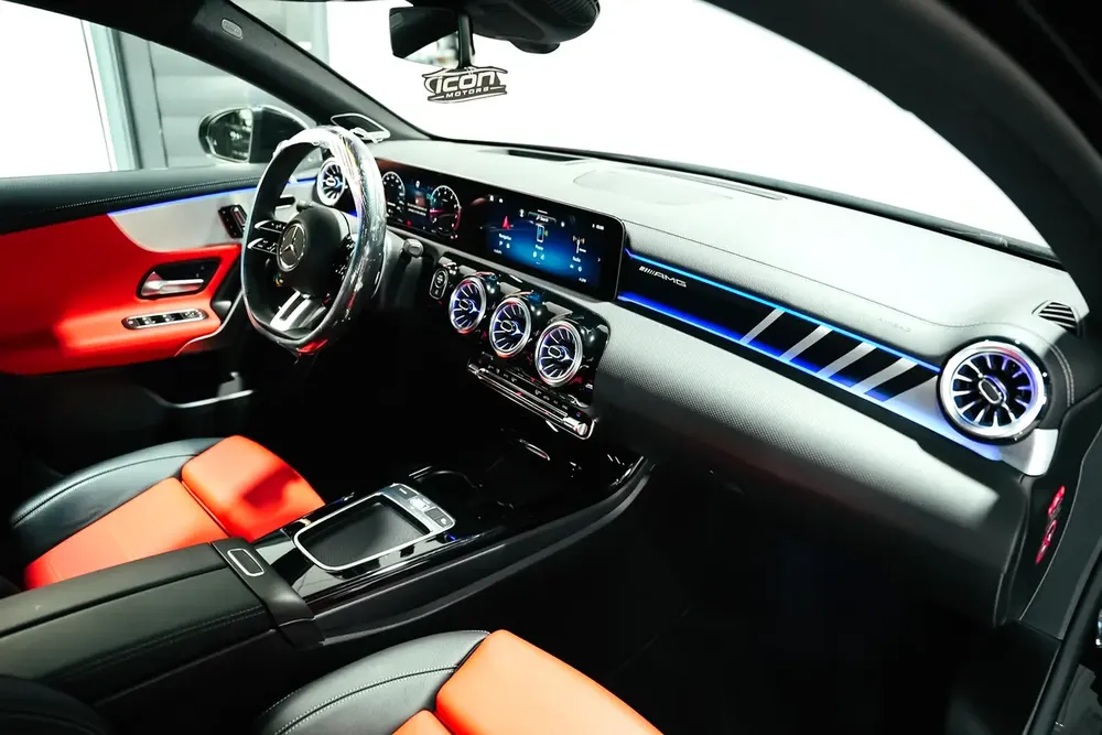 2024 Mercedes-Benz A-Class A 35 AMG - GCC Specs - Like New! - Image 8