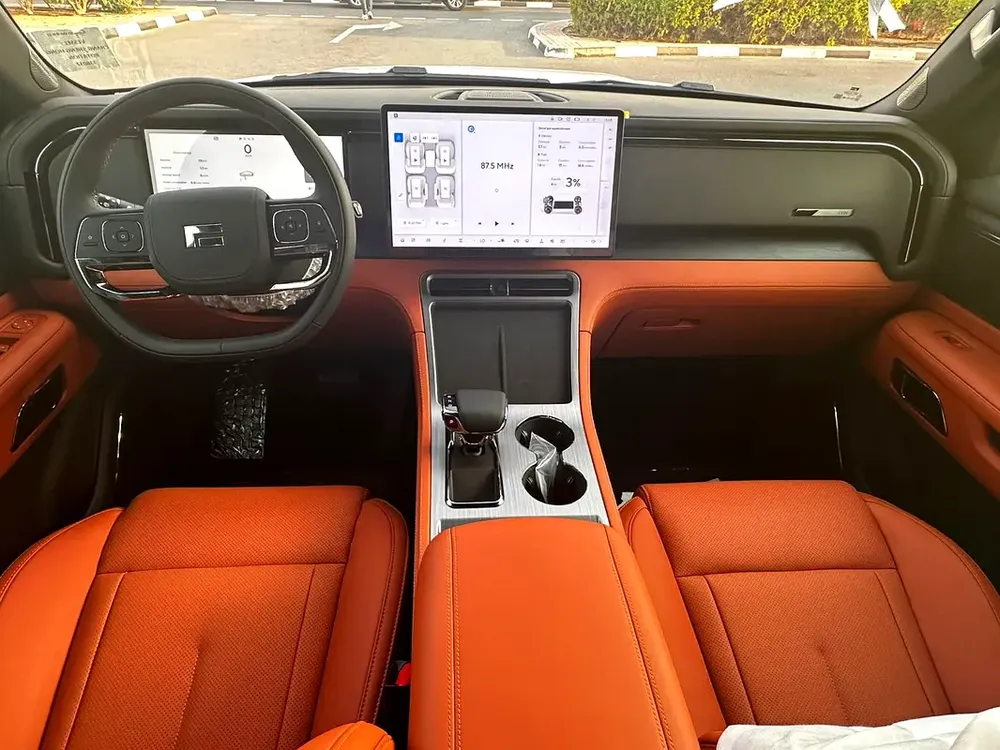 Rox01 / 7 Seats - Image 11