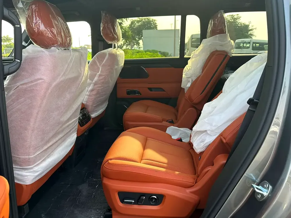 Rox01 / 7 Seats - Image 15
