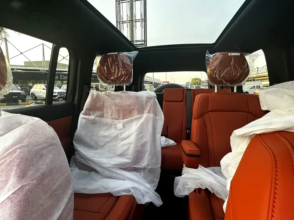 Rox01 / 7 Seats - Image 18