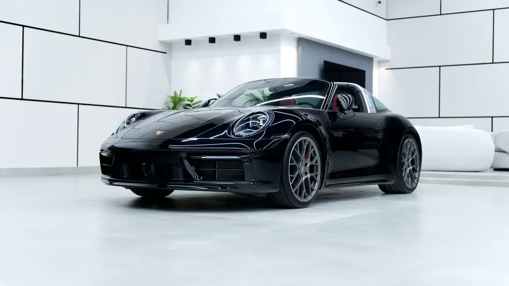 2024 Porsche 911 Carrera 4S Targa - European Specs - low Mileage - Image 4