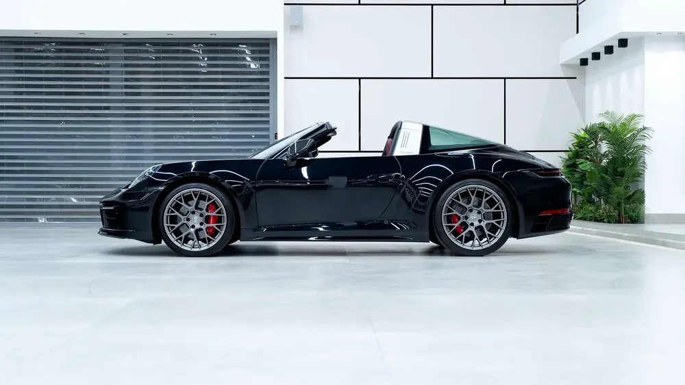 2024 Porsche 911 Carrera 4S Targa - European Specs - low Mileage - Image 5