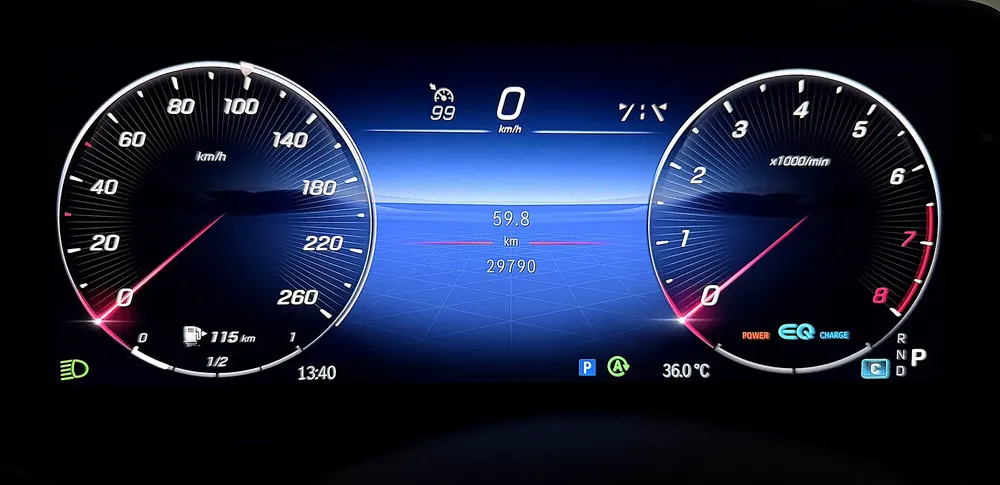 GCC C200 ///AMG UNDER WARRANTY and SERVICE CONT - Image 17