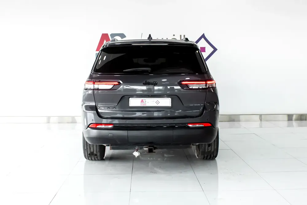 1 YEAR 20,000KM WARRANTY | GCC | 3.6L | AED 1800 PM - Image 5