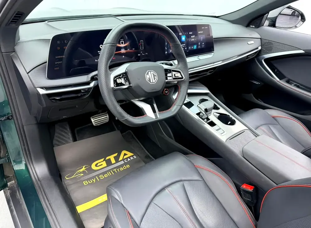 2025 MG 7 Deluxe(Trophy Edition), MG Warranty+Service Contract+Full Service History, GCC - Image 11