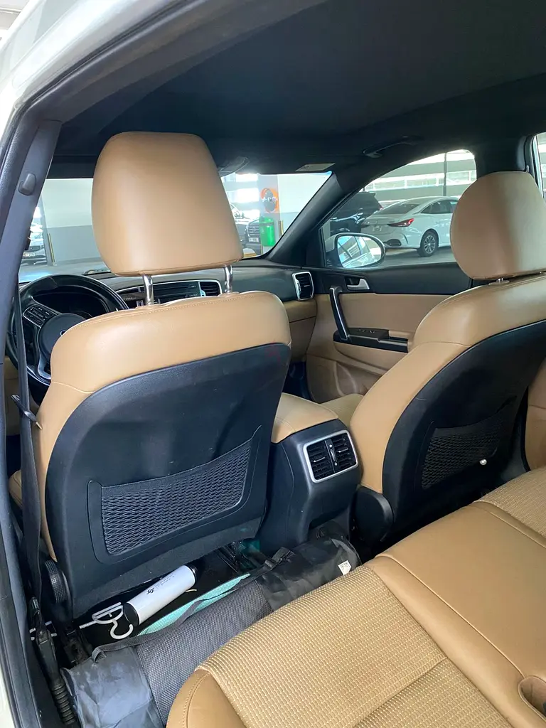 2017 Kia Sportage EX GCC Specs - Image 4