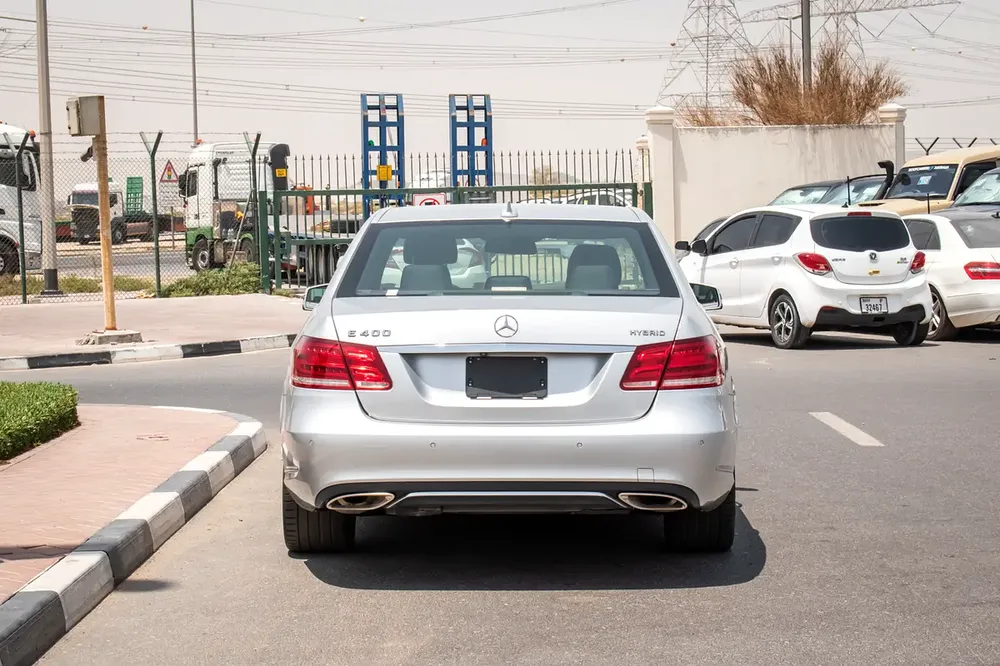 Mercedes Benz E400 Hybrid (2013) - Image 5