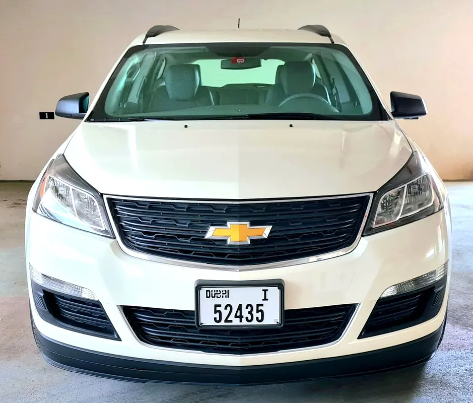 BEST!!!  CHEVROLET TRAVESE LS GCC IN MINT CONDITION !!! - Image 15