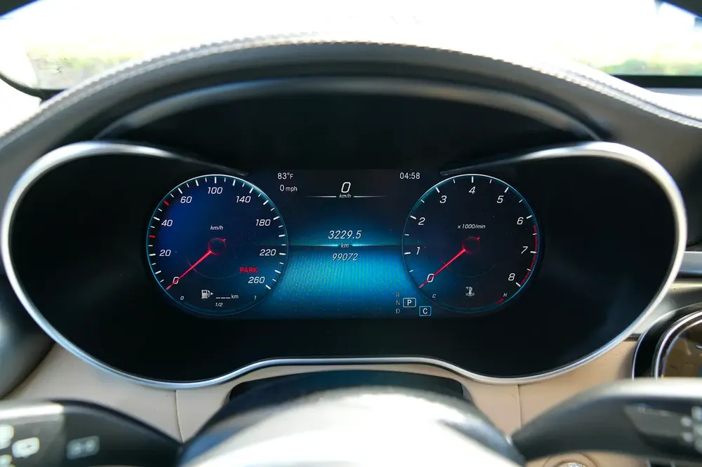 Mercedes-Benz GLC 300 4MATIC 2020 - American Specs - Image 15