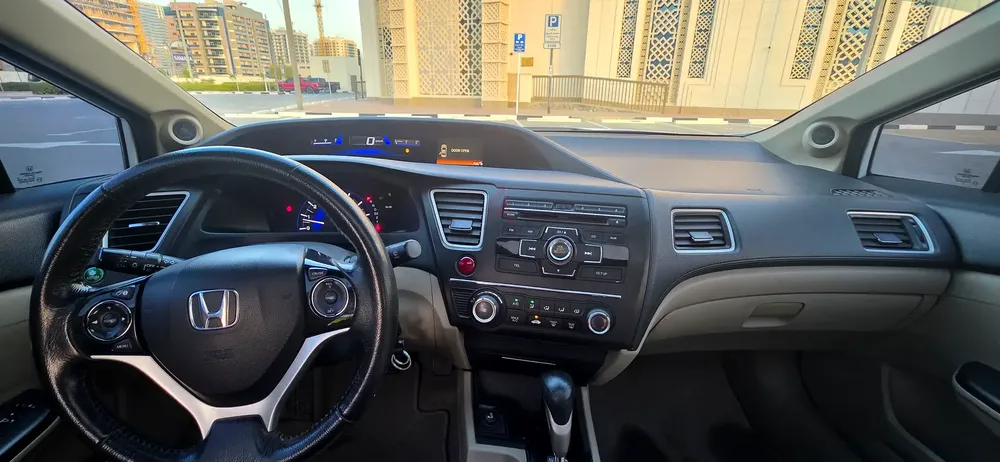 Honda Civic 2014 1.8 i-VTEC GCC Specs - Image 11