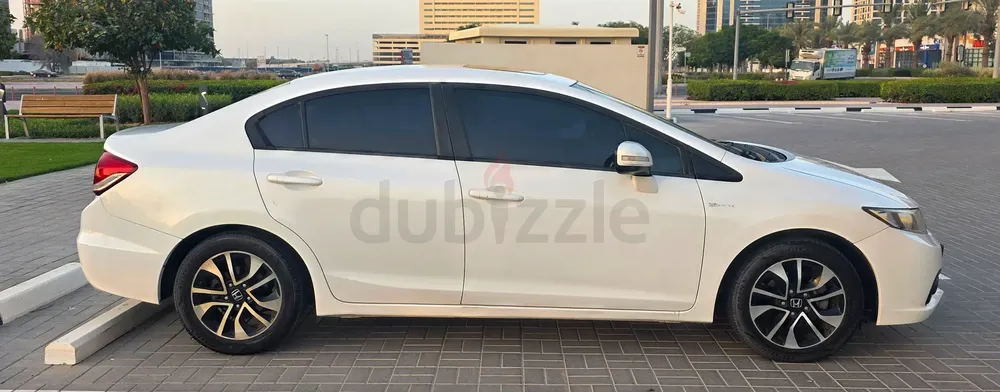 Honda Civic 2014 1.8 i-VTEC GCC Specs - Image 4