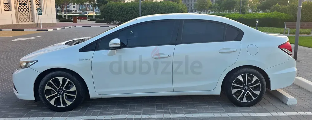 Honda Civic 2014 1.8 i-VTEC GCC Specs - Image 8