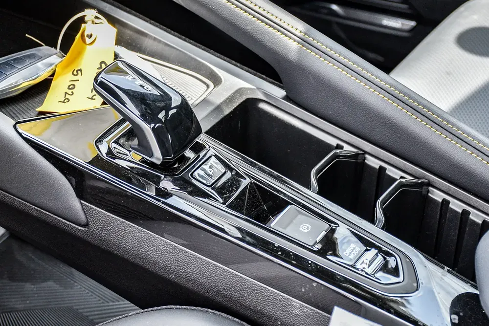New 2025 Geely Coolray - - Image 10