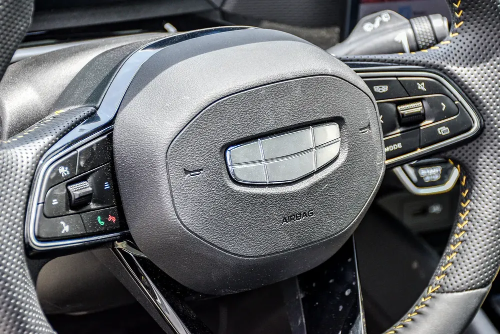 New 2025 Geely Coolray - - Image 15