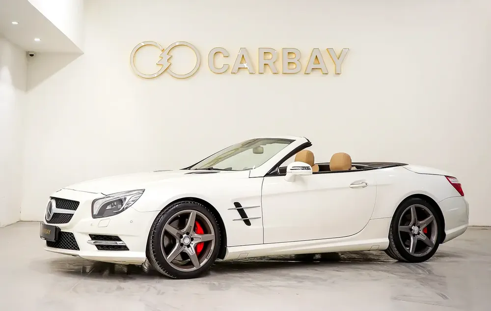AED 3069 PM | MERCEDES BENZ SL400 AMG 2016 | PRISTINE CONDITION | 1 YEAR WARRANTY | GCC - Image 4