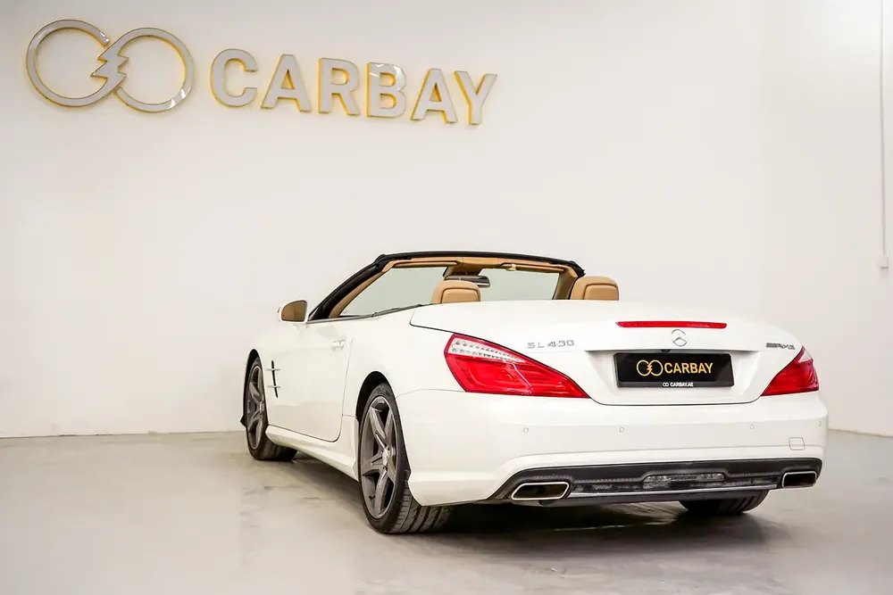 AED 3069 PM | MERCEDES BENZ SL400 AMG 2016 | PRISTINE CONDITION | 1 YEAR WARRANTY | GCC - Image 8