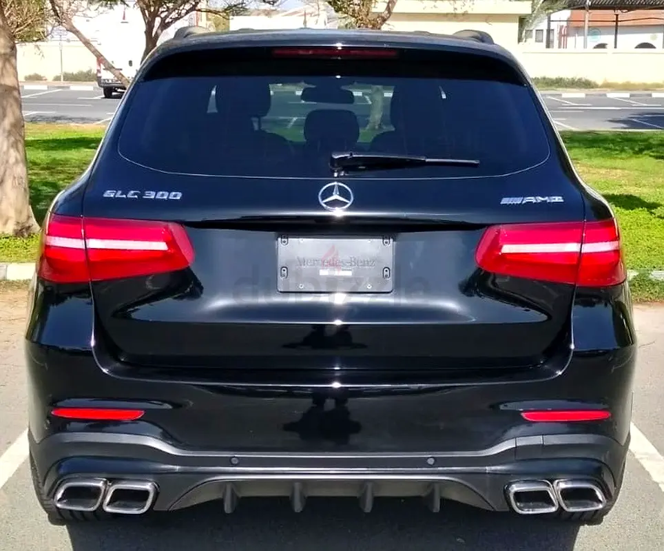 Mercedes Benz GLC 300 - Full Option - Excellent Car - Image 5