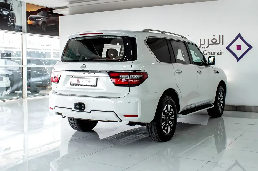 2024 Nissan Patrol - GCC Specs - Brand New - Image 4